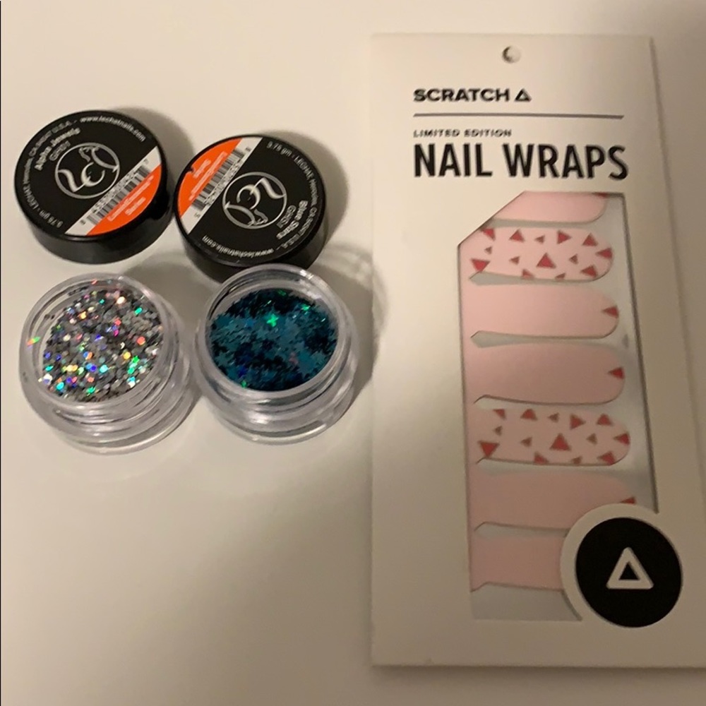 Nail arts : three items for sell.